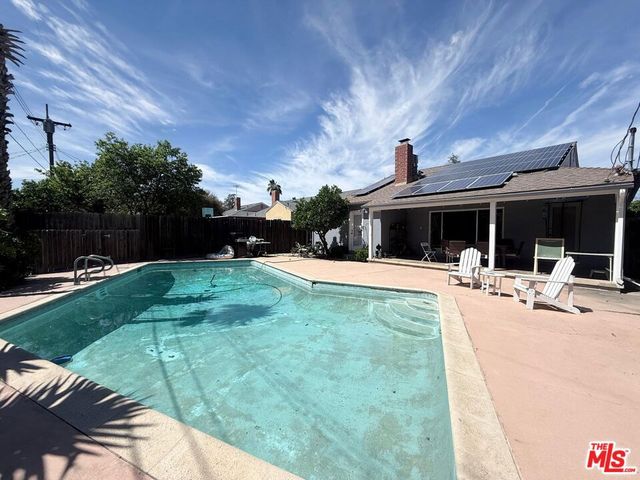 14718 Hart Street, Van Nuys, CA 91405