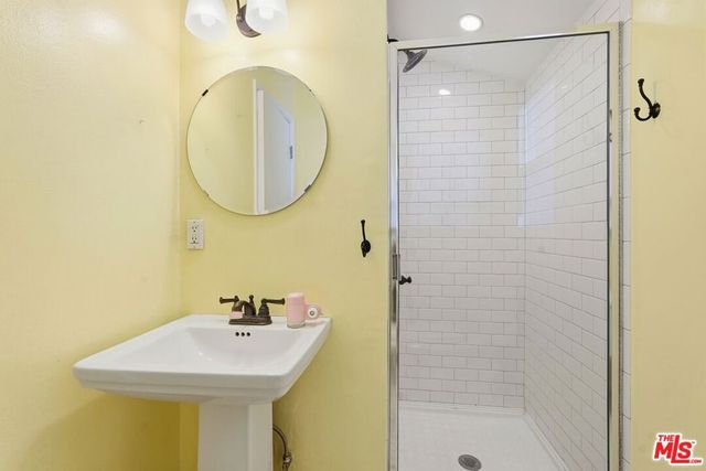 14718 Hart Street, Van Nuys, CA 91405