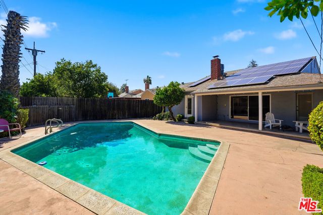 14718 Hart Street, Van Nuys, CA 91405