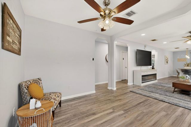 608 Emma Rose, Leander, TX 78641