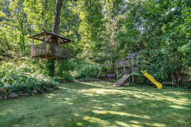 86 Brookside Road, New Britain, CT 06052