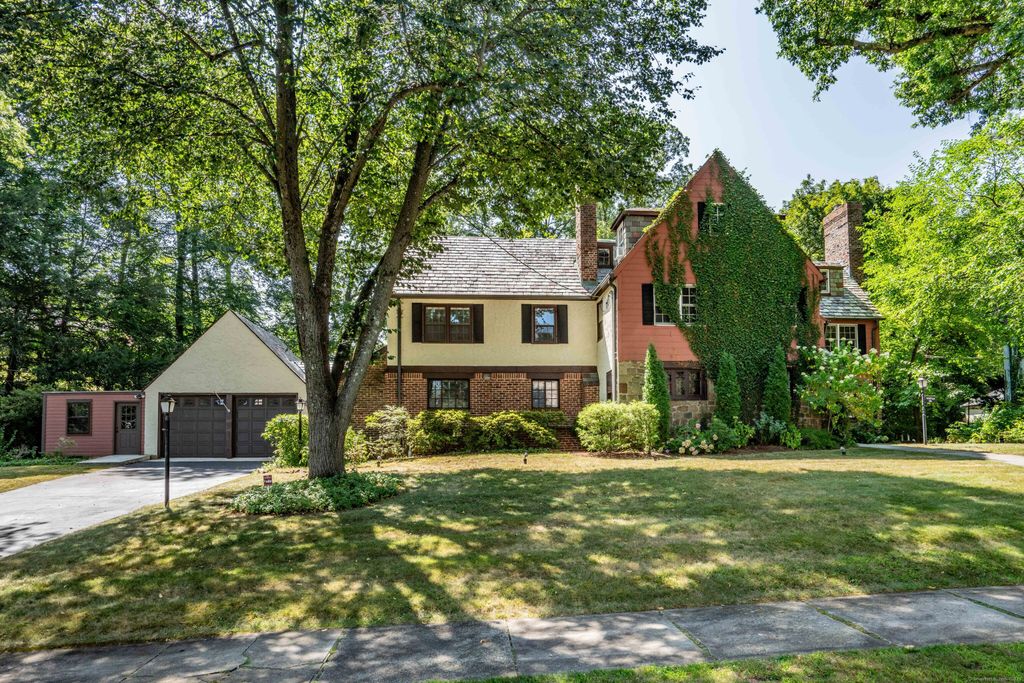 86 Brookside Road, New Britain, CT 06052