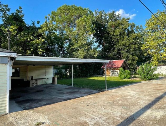 7510 Meadowyork Street, Houston, TX 77037