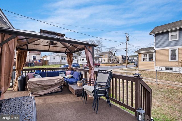 2901 ARLINGTON AVE, Brookhaven, PA 19015