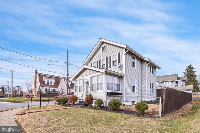 2901 ARLINGTON AVE, Brookhaven, PA 19015