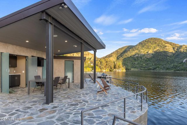 844 Lake Sherwood Drive, Lake Sherwood, CA 91361