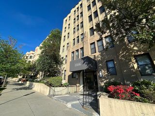 1666 Commonwealth Ave 24, Boston, MA 02135