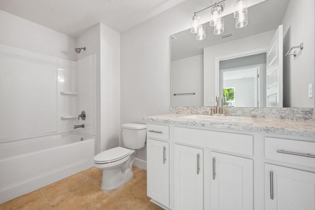 8652 Giovanni Avenue, Fort Pierce, FL 34951