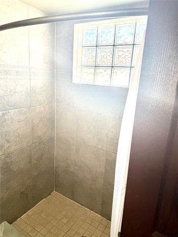 8860 LAMBERT LANE, Orlando, FL 32825