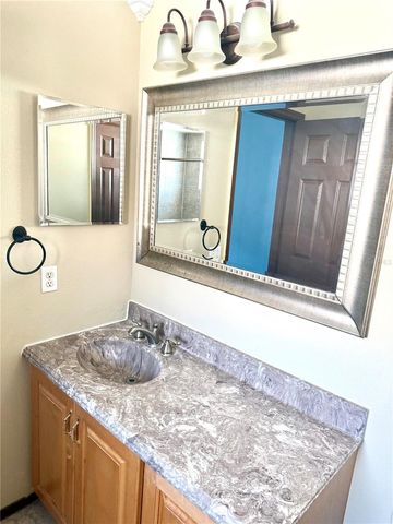 8860 LAMBERT LANE, Orlando, FL 32825