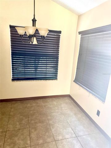 8860 LAMBERT LANE, Orlando, FL 32825