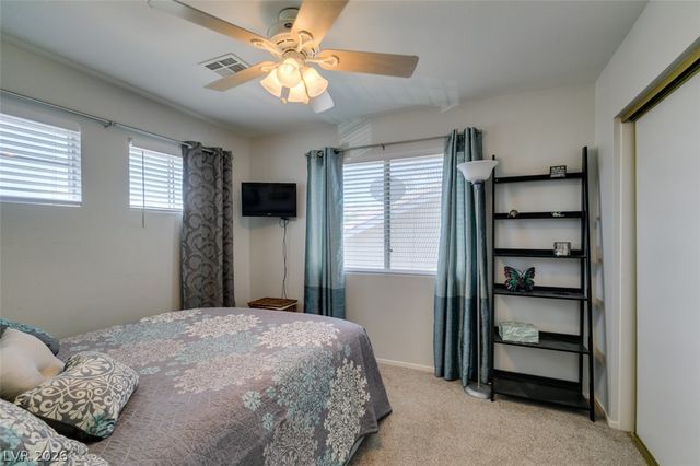 2072 Smoketree Village Circle, Henderson, NV 89012