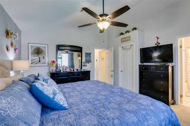 2072 Smoketree Village Circle, Henderson, NV 89012