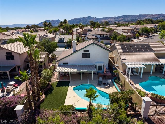 2072 Smoketree Village Circle, Henderson, NV 89012