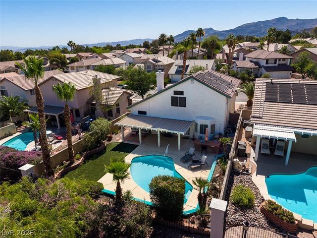 2072 Smoketree Village Circle, Henderson, NV 89012