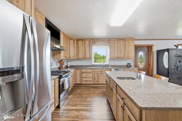 1780 S Henry Aaron Drive, Wasilla, AK 99623