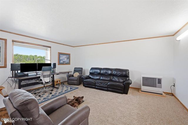 1780 S Henry Aaron Drive, Wasilla, AK 99623
