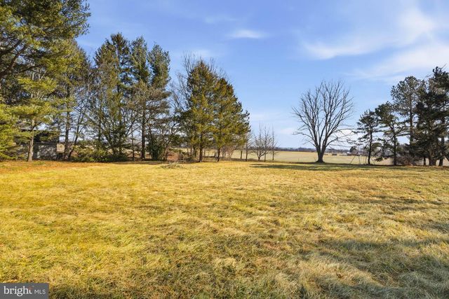 9543 DUBLIN RD, Walkersville, MD 21793