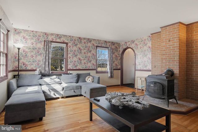 9543 DUBLIN RD, Walkersville, MD 21793