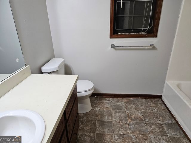 2835 Springdale Road B, Snellville, GA 30039