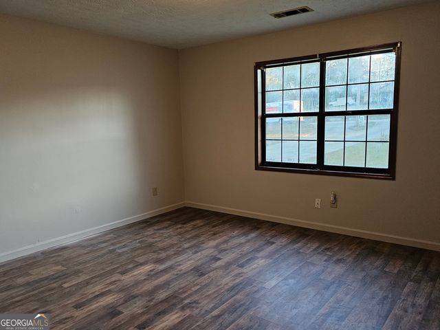 2835 Springdale Road B, Snellville, GA 30039