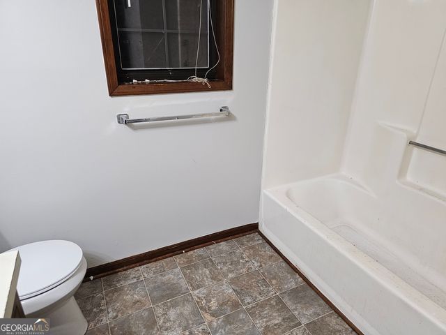 2835 Springdale Road B, Snellville, GA 30039