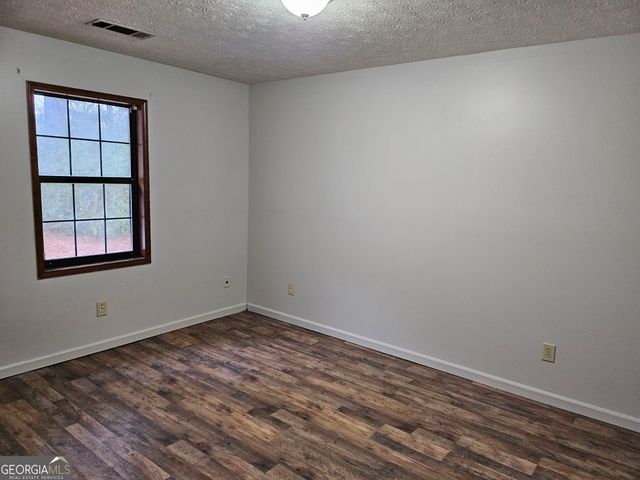 2835 Springdale Road B, Snellville, GA 30039
