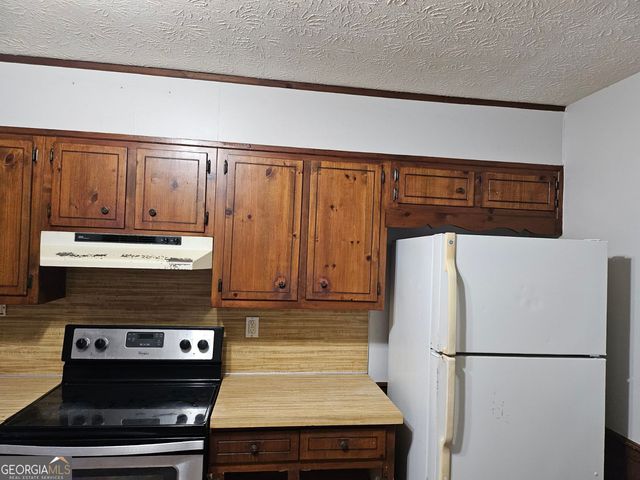 2835 Springdale Road B, Snellville, GA 30039