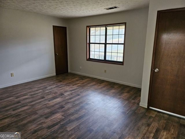 2835 Springdale Road B, Snellville, GA 30039