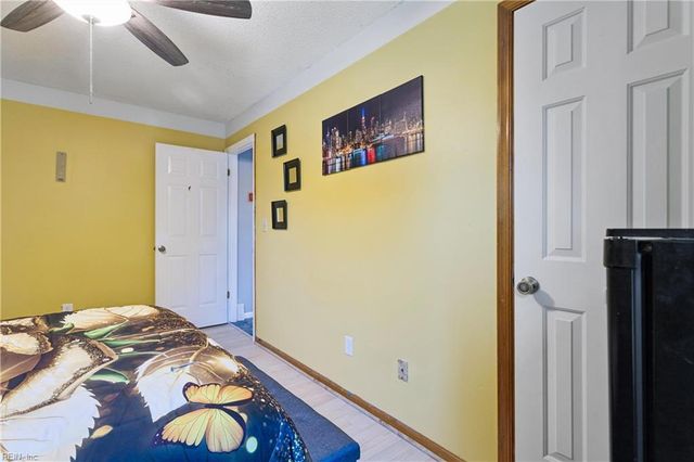 1912 Marylebone CT, Virginia Beach, VA 23454