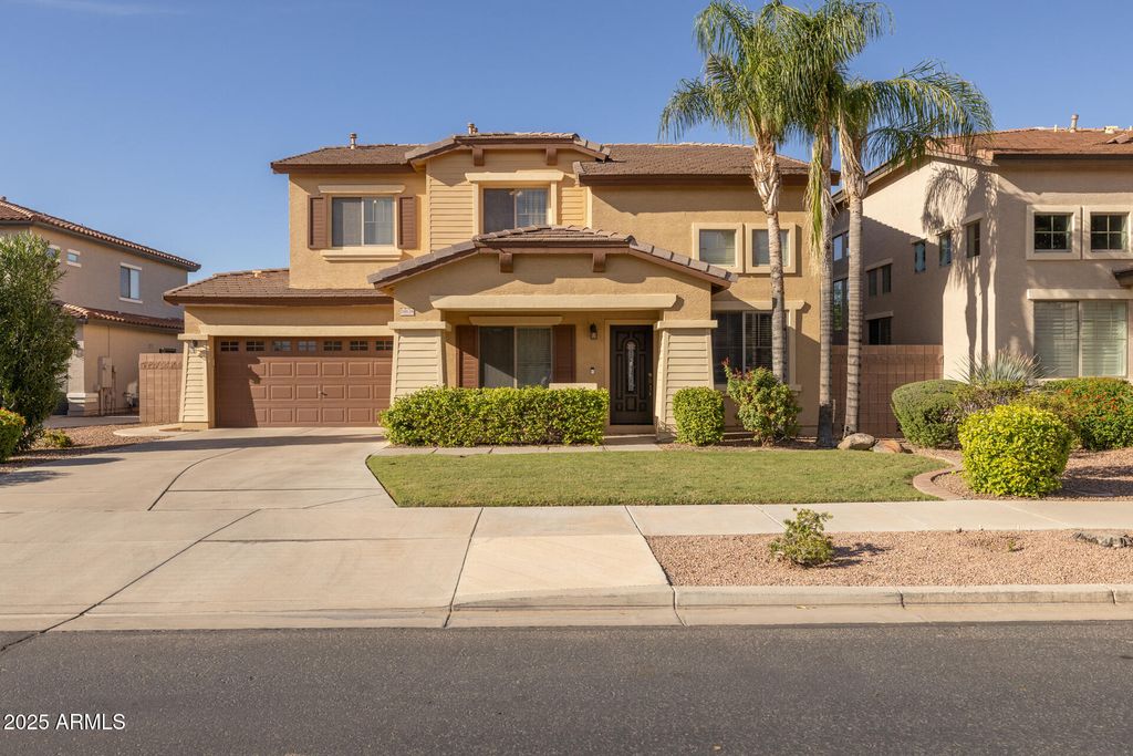 Image 1 of property listing at 18838 E LARK Drive, Queen Creek, AZ 85142