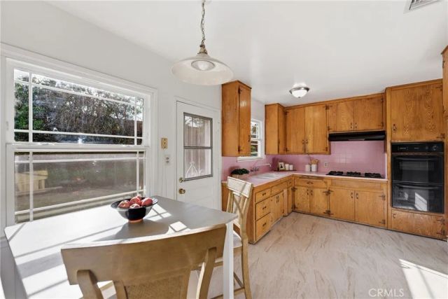 10826 Blucher, Granada Hills, CA 91344