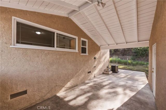 10826 Blucher, Granada Hills, CA 91344