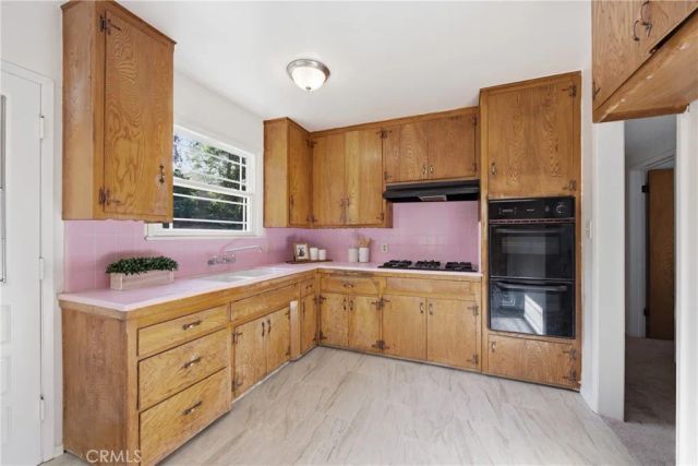 10826 Blucher, Granada Hills, CA 91344