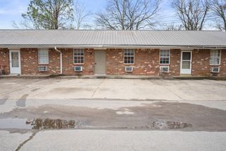 105 Walnut St Apt 6, Clarksville, TN 37042