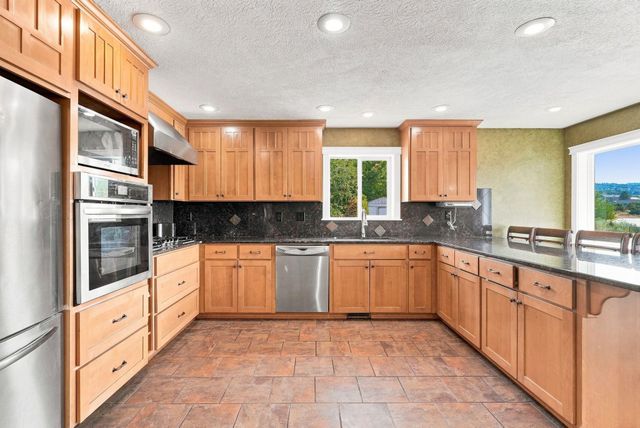 5603 E 27th Ave, Spokane, WA 99223