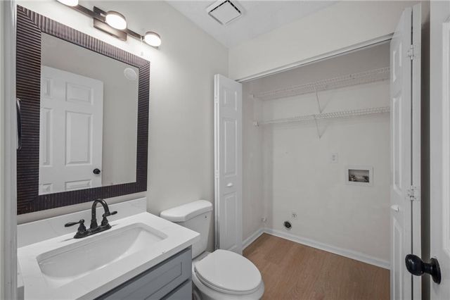 180 Preston Oaks Drive, Alpharetta, GA 30022