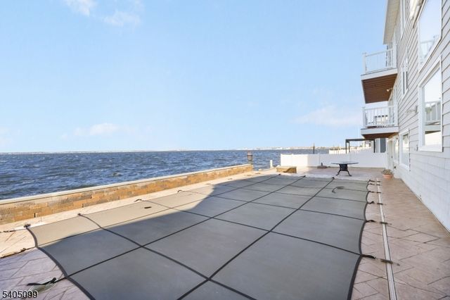 225 K Ct, Seaside Park Boro, NJ 08752