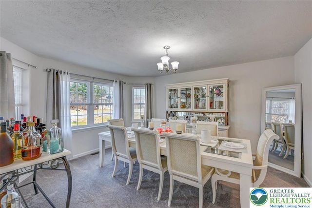 235 Jackie Court, Price Twp, PA 18302