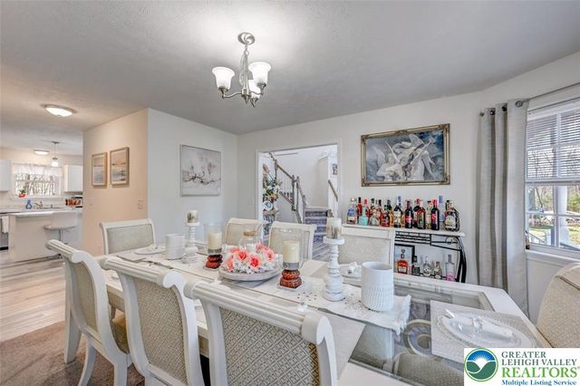 235 Jackie Court, Price Twp, PA 18302