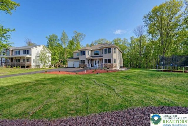 235 Jackie Court, Price Twp, PA 18302