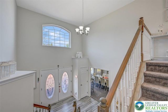 235 Jackie Court, Price Twp, PA 18302