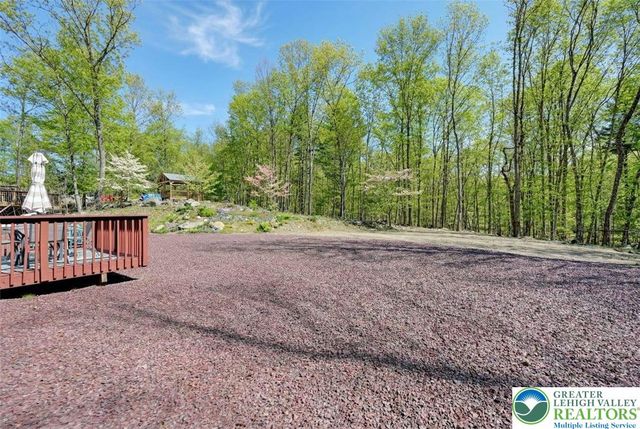 235 Jackie Court, Price Twp, PA 18302