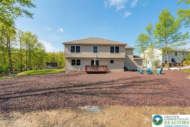 235 Jackie Court, Price Twp, PA 18302