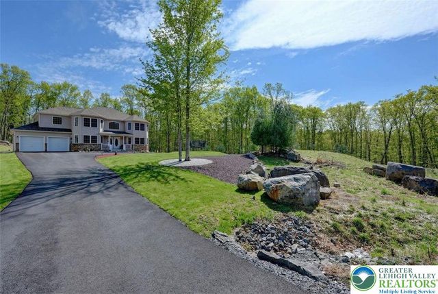 235 Jackie Court, Price Twp, PA 18302