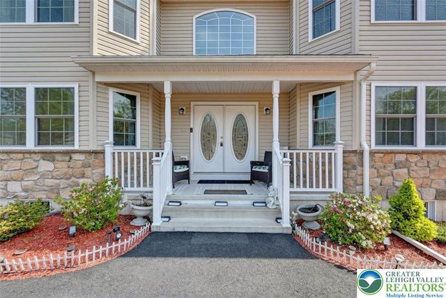 235 Jackie Court, Price Twp, PA 18302