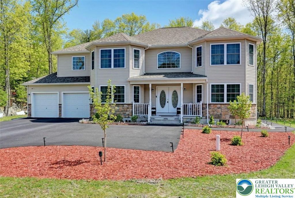 235 Jackie Court, Price Twp, PA 18302