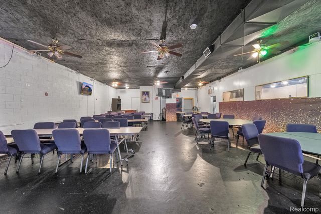 13200 Fenkell Street, Detroit, MI 48227