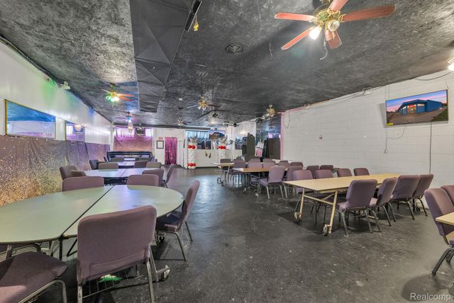 13200 Fenkell Street, Detroit, MI 48227