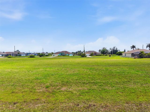 3008 TROPICANA PARKWAY W, Cape Coral, FL 33993